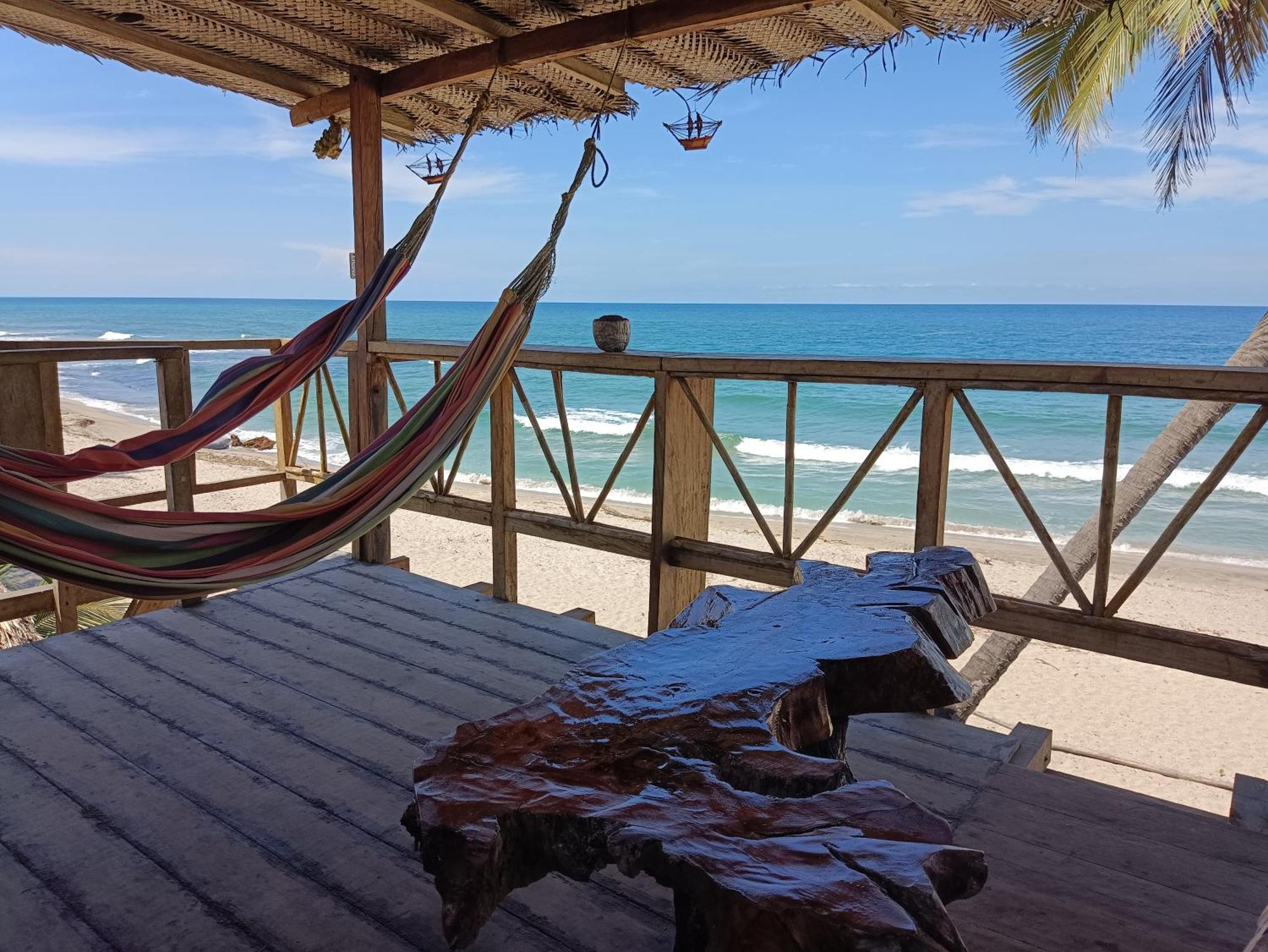 Bob Marley Beach Guachaca Luaran gambar