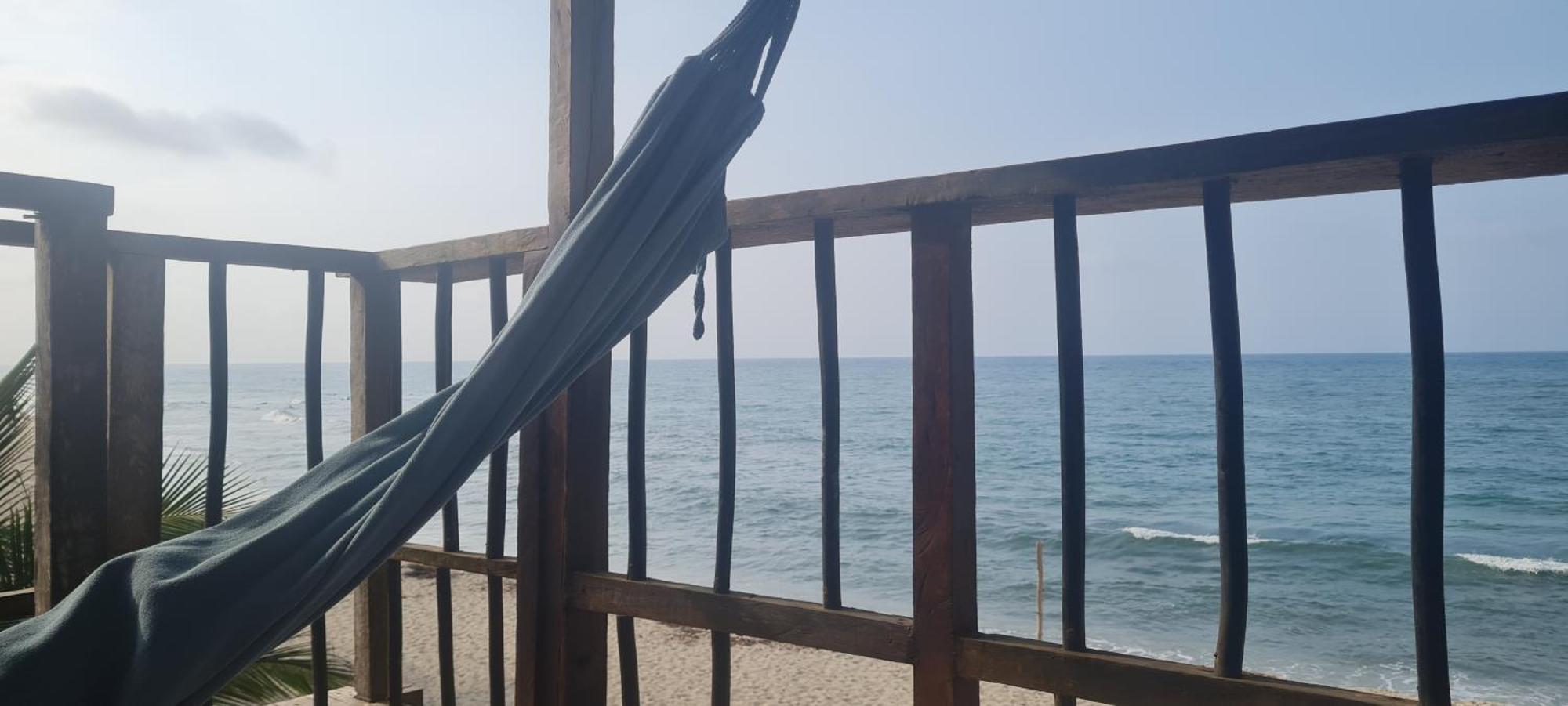 Bob Marley Beach Guachaca Bilik gambar