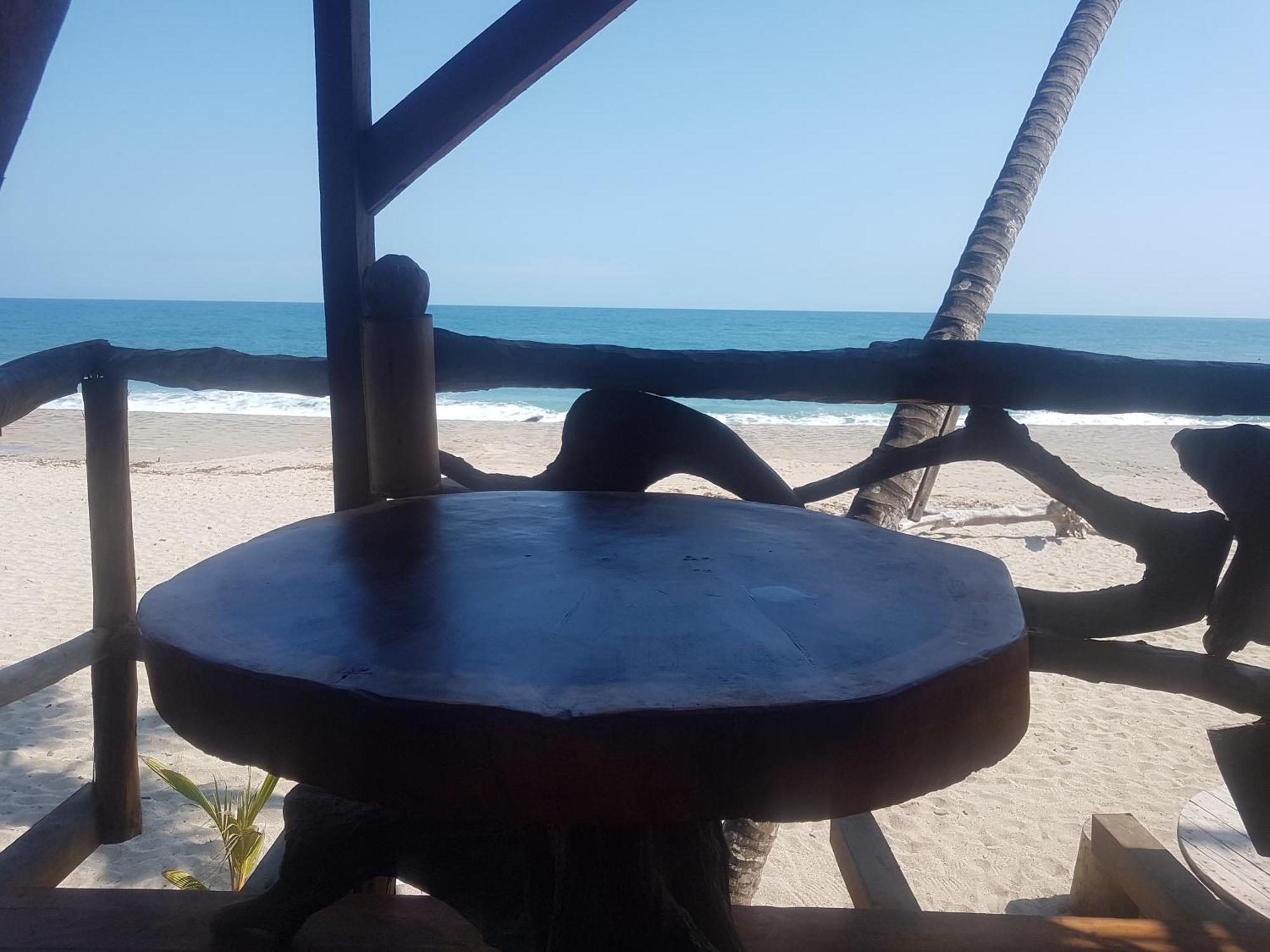 Bob Marley Beach Guachaca Bilik gambar